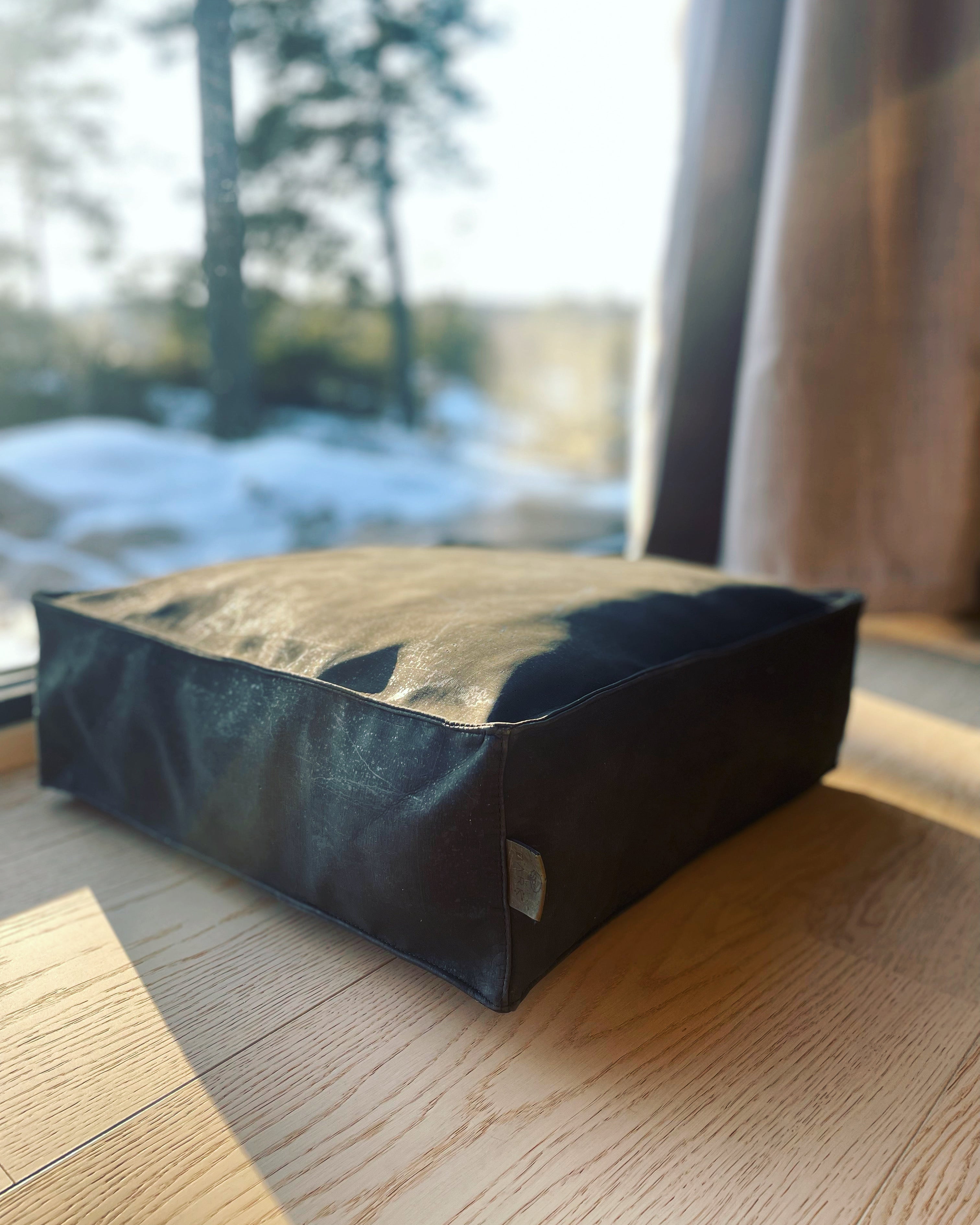 Gulvpute av korkskinn