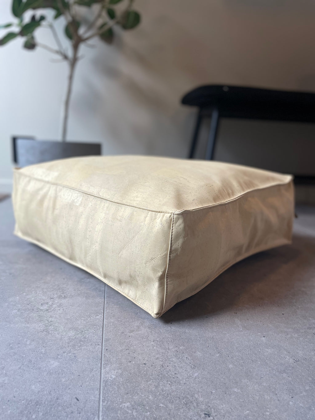 Gulvpute av korkskinn