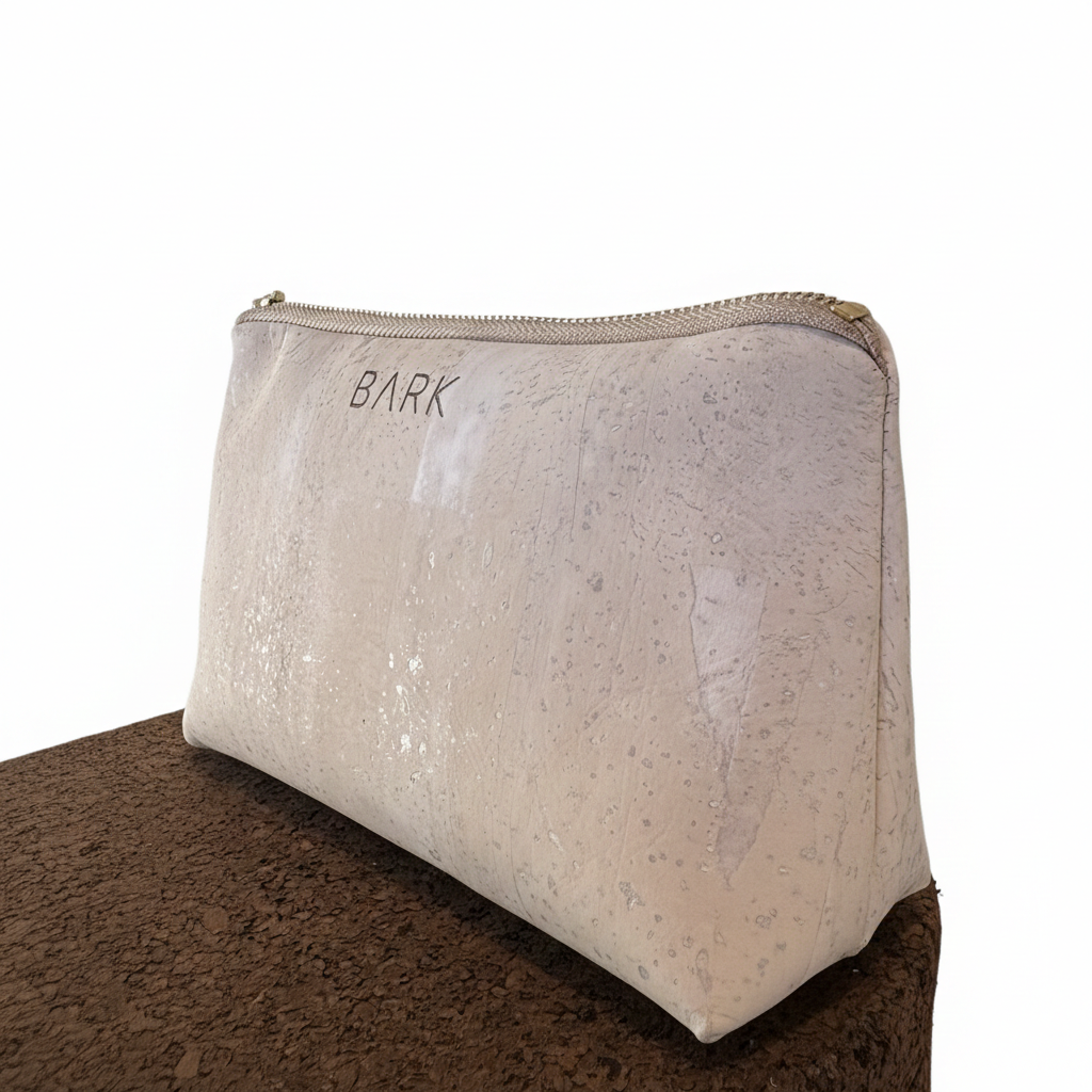 Liten toalettmappe av korkskinn