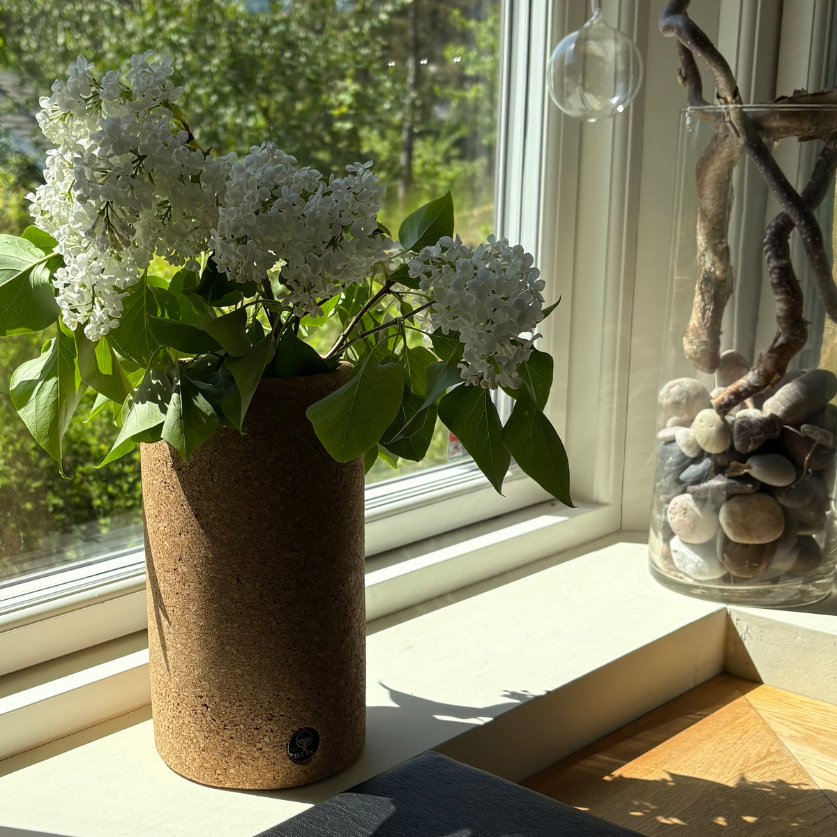 Vase i resirkulert kork